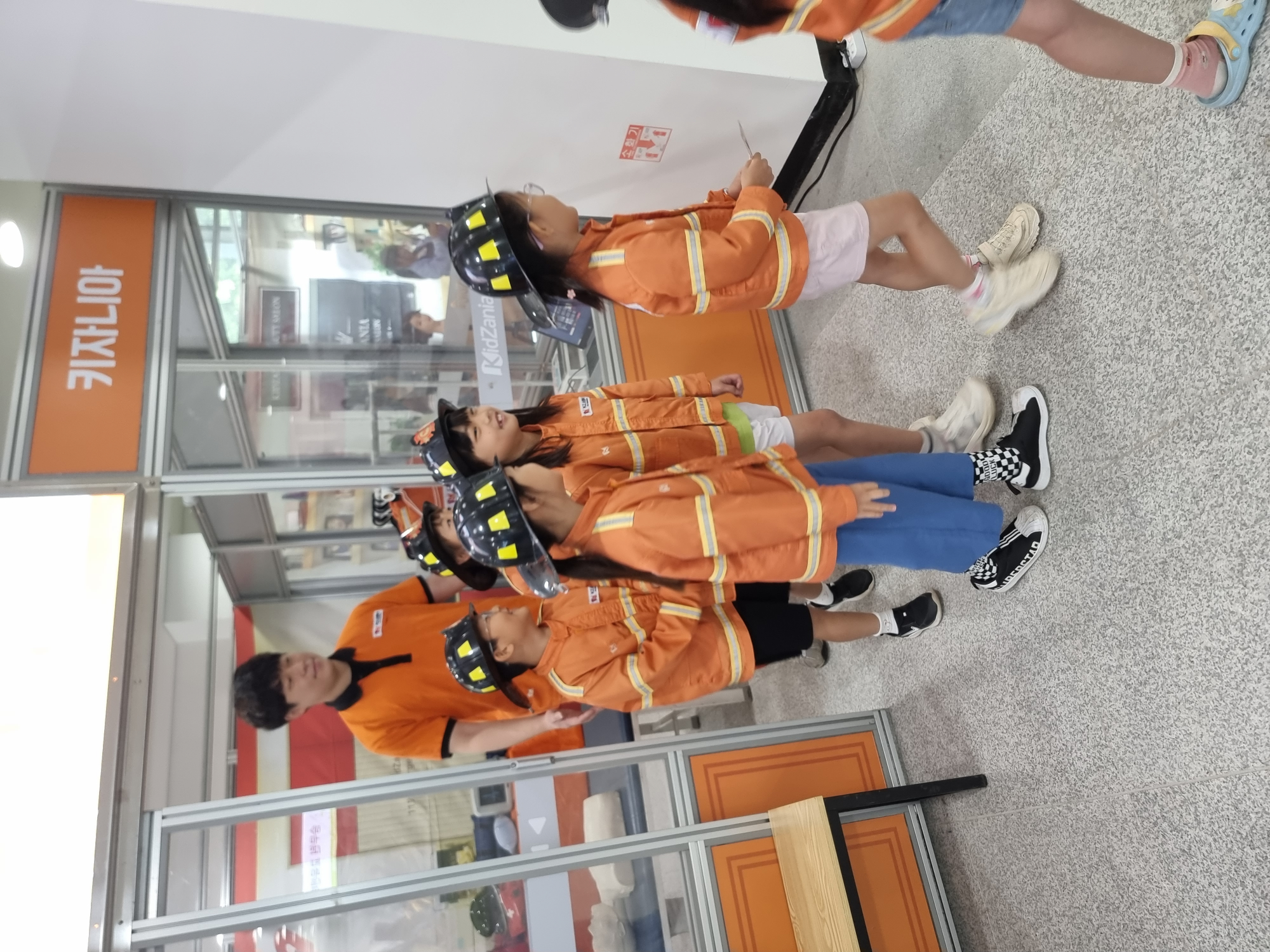 KakaoTalk_20250618_081858443_08